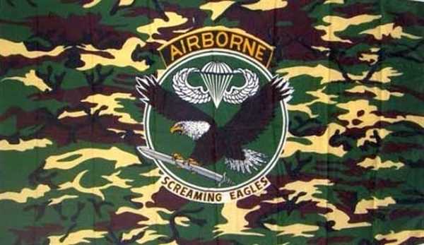 Airborne Camouflage "Screaming Eagle" Flagge 60x90 cm,160 Dernier (G)A